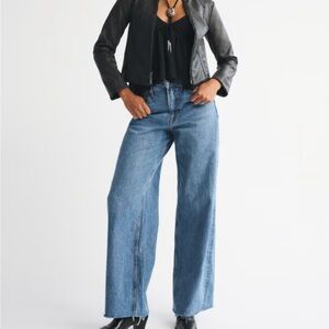Women's Curve Love High Rise Wide Leg Jeans - 26 short